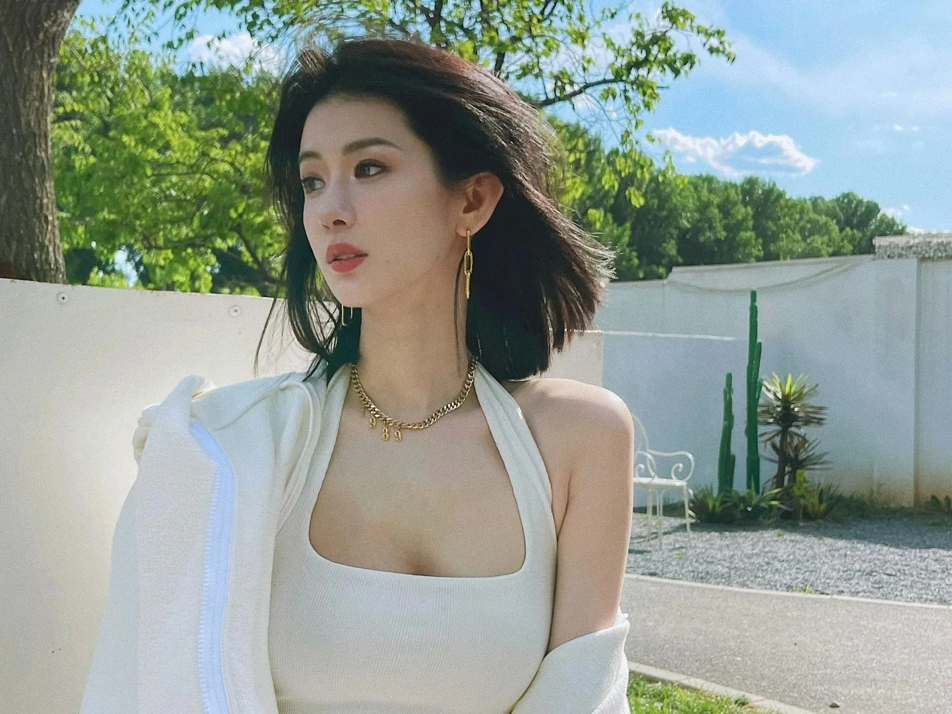 Vương Nhất Bác nổi đóa khi bị 'kéo xuống bùn' cùng Lý Dịch Phong