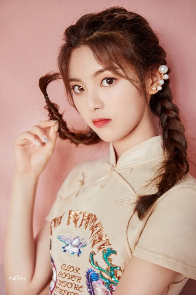 Dương Siêu Việt bị 'nghiệp quật' khi giáo huấn cư dân mạng