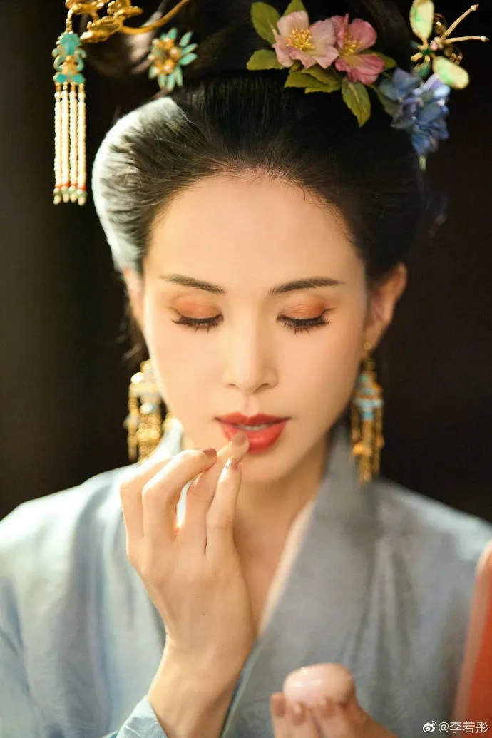 Khán giả nhận xét vẻ đẹp của Lý Nhược Đồng gần như không thay đổi so với thời đóng Thần điêu đại hiệp.