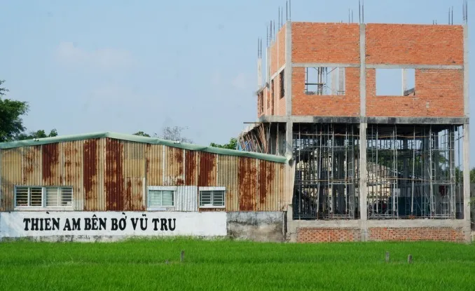 NÓNG: Triệu tập 15 nhân chứng đến phiên tòa xét xử vụ Tịnh Thất Bồng Lai
