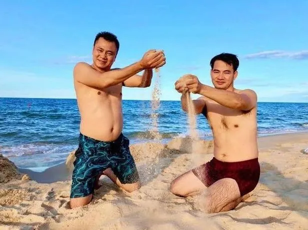 Ngưỡng mộ với tình bạn kéo dài hơn 3 thập kỷ của 'cặp bài trùng' Tự Long - Xuân Bắc