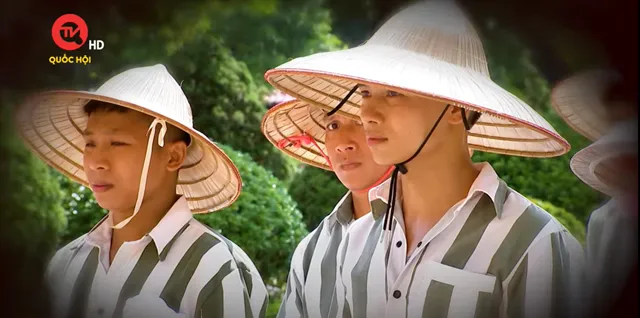 Xuất hiện sau 3 năm ngồi tù, Khá Bảnh gây bất ngờ với ngoại hình khác lạ