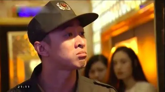 Gương mặt vàng trong làng 'tra nam' của màn ảnh Việt: Cứ xuất hiện là vào vai 'đểu'!