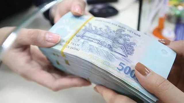 NÓNG: Mức lương cơ sở của công chức, viên chức năm 2022 là bao nhiêu?