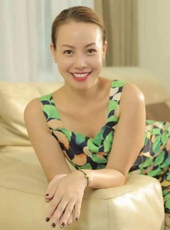 Cuộc đời 'sóng gió' của nữ thư ký bị ghét nhất Phía trước là bầu trời 