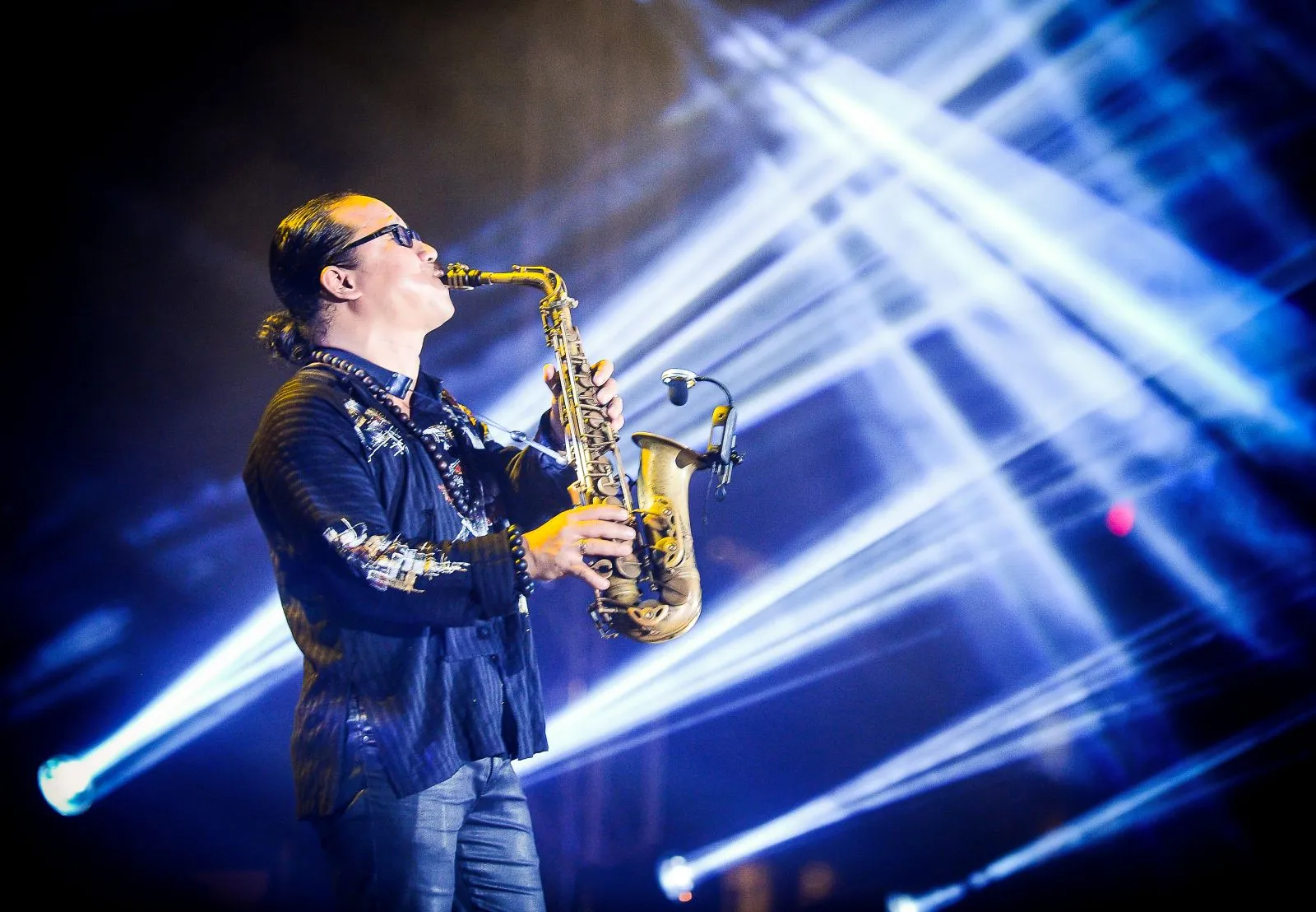 Nghệ sĩ saxophone Trần Mạnh Tuấn vẫn hôn mê sau ca phẫu thuật não lần 3