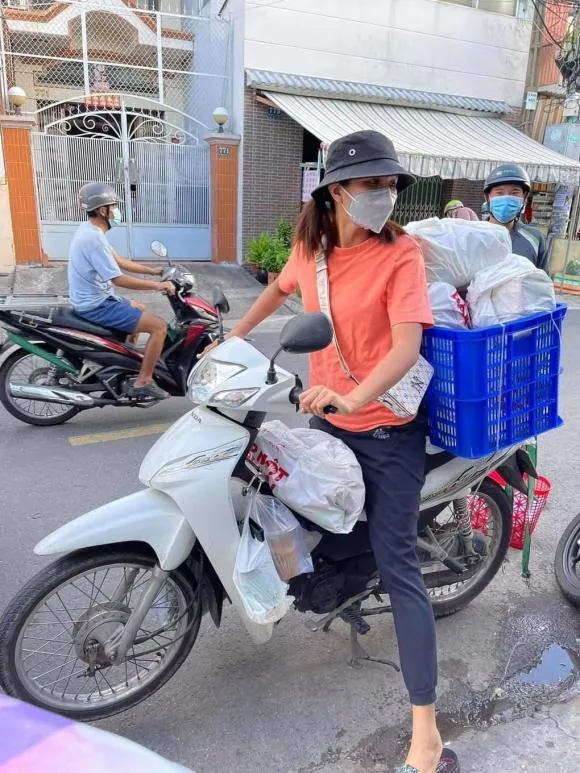H'Hen Niê đáp trả cực khéo khi bị tố sống giả tạo