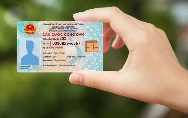 Thẻ CCCD gắn chip bị sai ngày tháng năm sinh thì người dân cần làm gì?