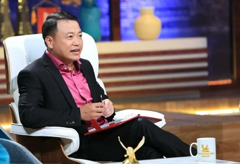 Shark Bình bất ngờ báo tin vui giữa bùng binh tình ái với Phương Oanh và vợ doanh nhân