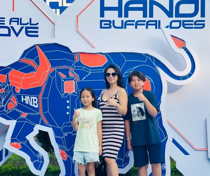 Động thái gây chú ý của Phương Oanh sau khi vợ Shark Bình nhận 'cơn mưa lời khen' của CĐM