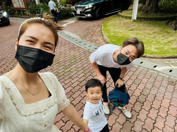Hòa Minzy bất ngờ xác nhận tình cũ đã có người mới sau ồn ào 