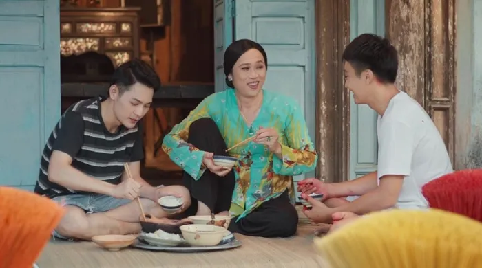 Hoài Linh bất ngờ nhận cơn mưa lời khen của đàn em giữa lúc bà Phương Hằng vướng vòng lao lý