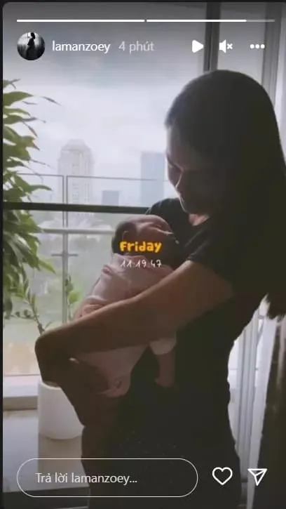 Phạm Quỳnh Anh khiến dân tình xôn xao khi lộ cận mặt ái nữ thứ 3