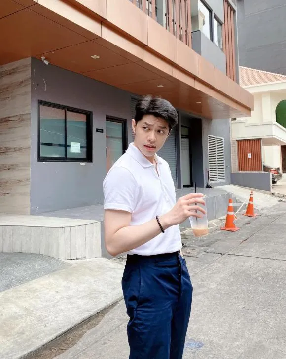 Noo Phước Thịnh lọt TOP 100 gương mặt đẹp nhất thế giới, phản ứng phụ huynh khiến CDM cười ‘té ghế’
