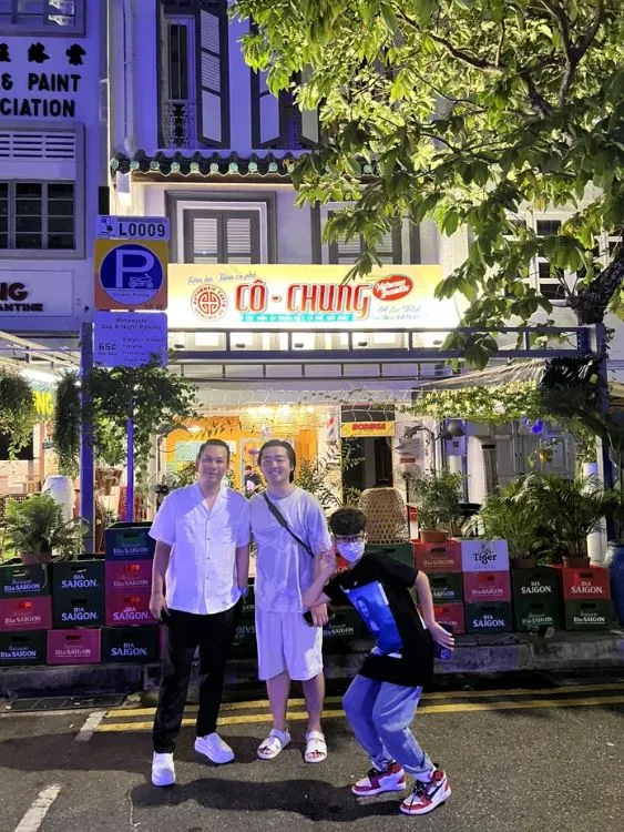 Sự gắn bó khăng khít đến khó tin của quý tử nhà Lệ Quyên với con riêng của Đức Huy 