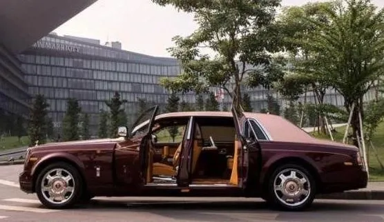 Xế sang Rolls- Royce dát vàng có số phận ra sao sau khi ông Trịnh Văn Quyết 'xộ khám'?