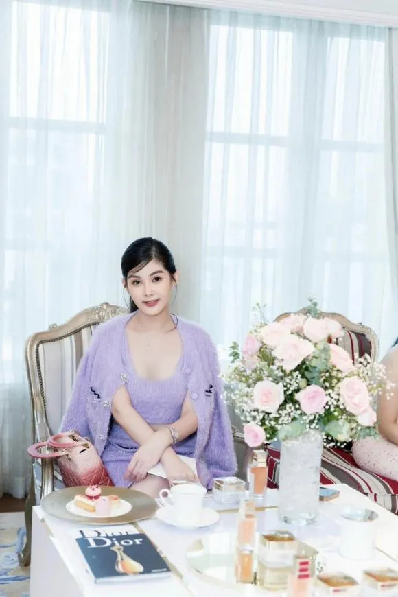 Lê Âu Ngân Anh gây bất ngờ với nhan sắc thăng hạng sau thời gian dài tái xuất 