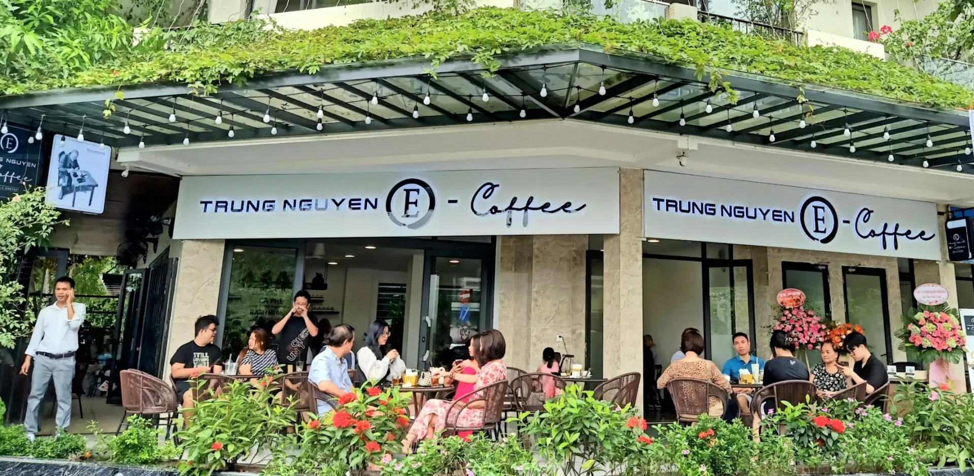 Không chỉ đưa 'con cưng' lên tầm cao mới, Đặng Lê Nguyên Vũ tiếp tục 'chốt đơn' thương vụ bạc tỷ