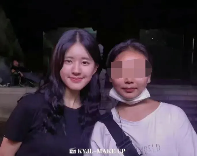 Hình ảnh mặt mộc Triệu Lộ Tư khiến dân tình xôn xao, có xứng danh 'nữ thần'?