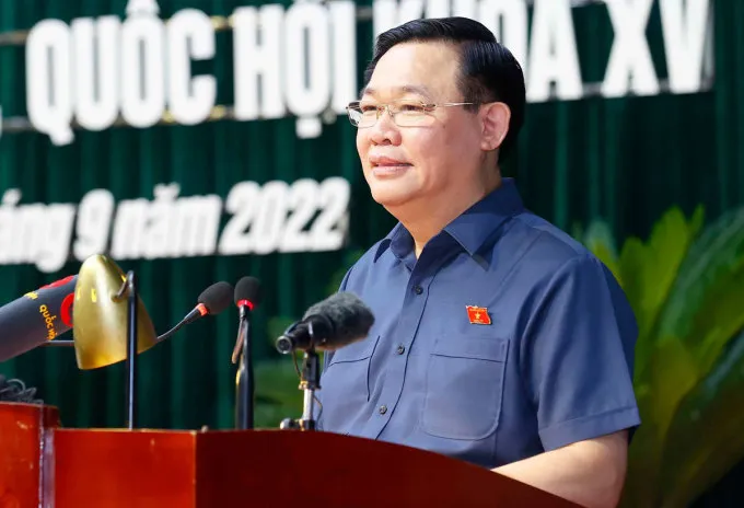 NÓNG: Xem xét điều chỉnh lương cơ sở cho cán bộ, công chức tại kỳ họp Quốc hội tới 