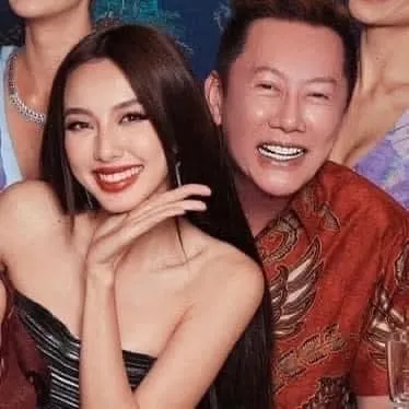 'Thánh ăn' gọi tên hoa hậu Thuỳ Tiên với loạt ảnh 'khó đỡ' khiến dân tình thích thú 