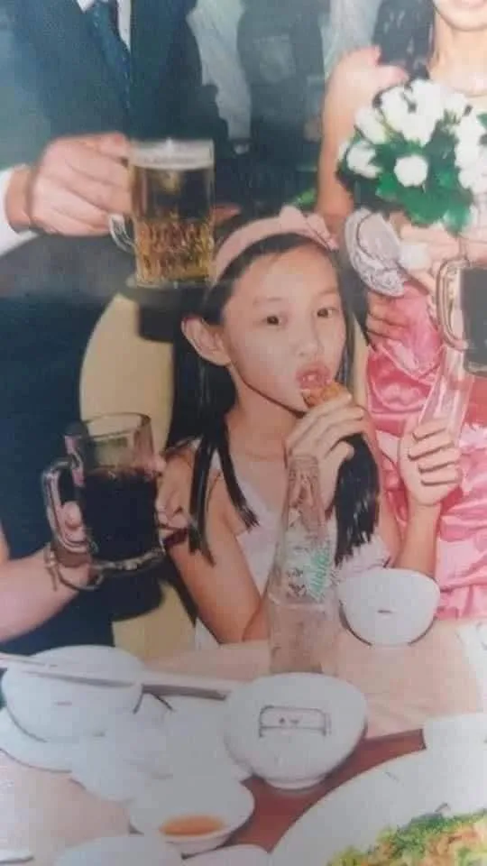 'Thánh ăn' gọi tên hoa hậu Thuỳ Tiên với loạt ảnh 'khó đỡ' khiến dân tình thích thú 