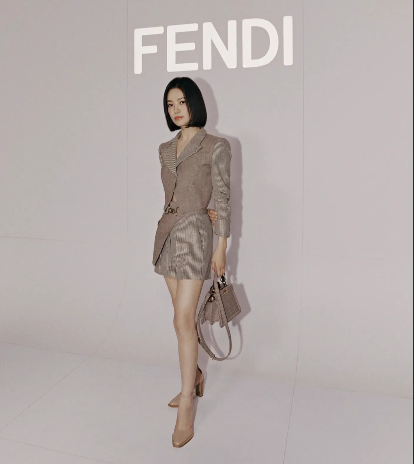 Danh tiếng của Song Hye Kyo ngày càng lên 'như diều gặp gió' dù nhiều lần 'lỡ duyên' với phim ảnh