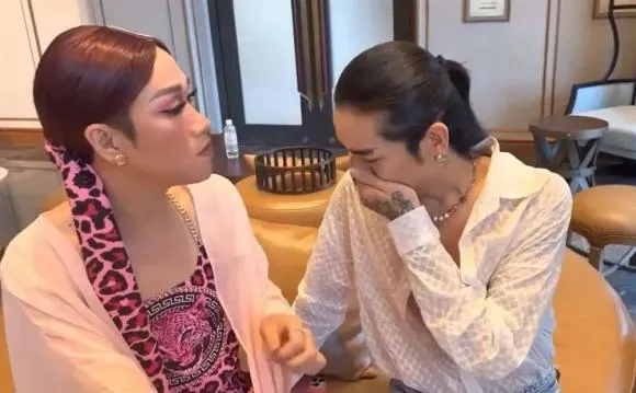 Diệu Nhi và Anh Tú bị đàn em thân thiết tố 'vụ lợi' vì điều siêu lầy lội này