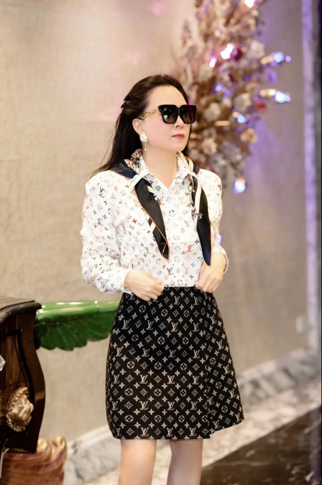 Phượng Chanel rũ bỏ lời nguyền 'phá giá đồ hiệu', chiếm spotlight với màn lên đồ cực sành điệu