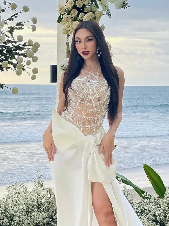 Thuỳ Tiên chiếm trọn spotlight với những màn lên đồ ở Bali