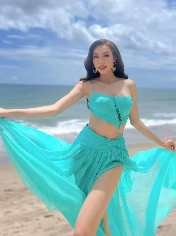Thuỳ Tiên chiếm trọn spotlight với những màn lên đồ ở Bali