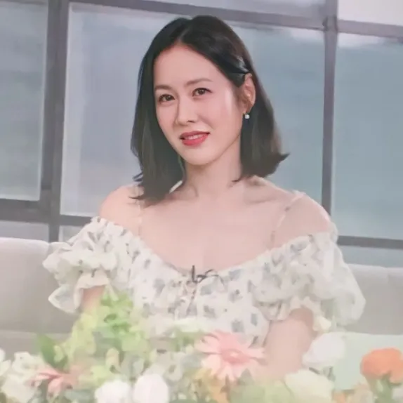 Hé lộ điều đầu tiên Son Ye Jin làm cho Hyun Bin sau khi sinh con đầu lòng