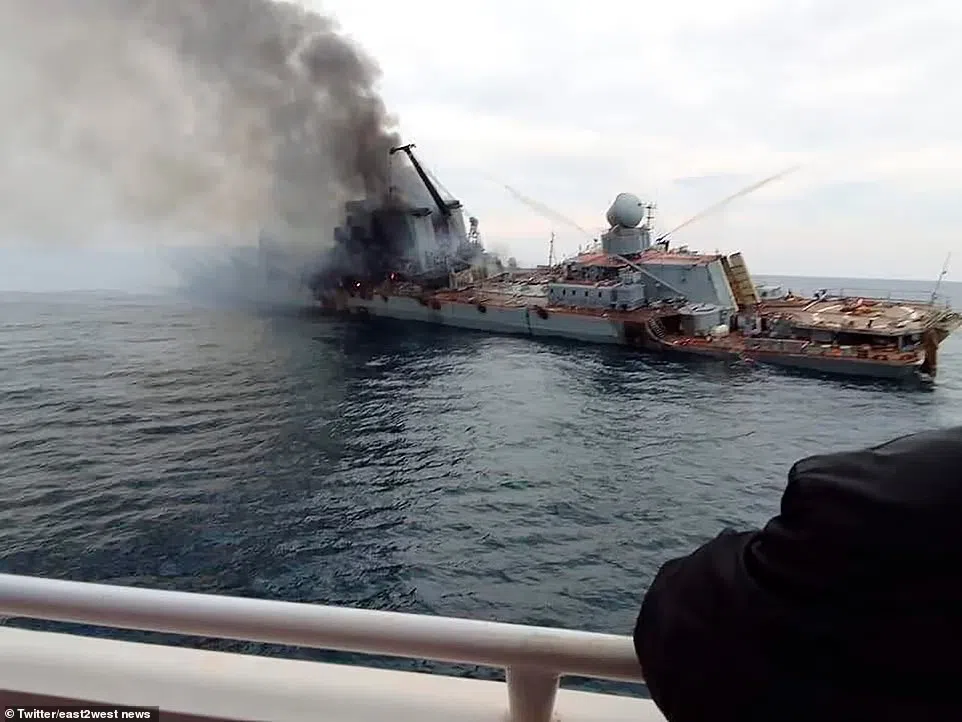 Ngày 14/4, chiến hạm Moskva ở Biển Đen của Nga chìm sau khi bị tên lửa Ukraine tấn công.