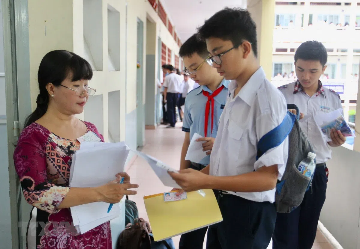  Đáp án đề thi môn Ngữ văn kỳ thi tuyển sinh lớp 10 tỉnh Bình Định năm 2022