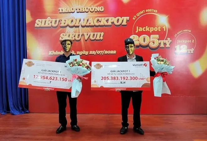 Lộ diện đại gia Đà Nẵng trúng xổ số Vietlott giải jackpot khủng 205 tỷ đồng