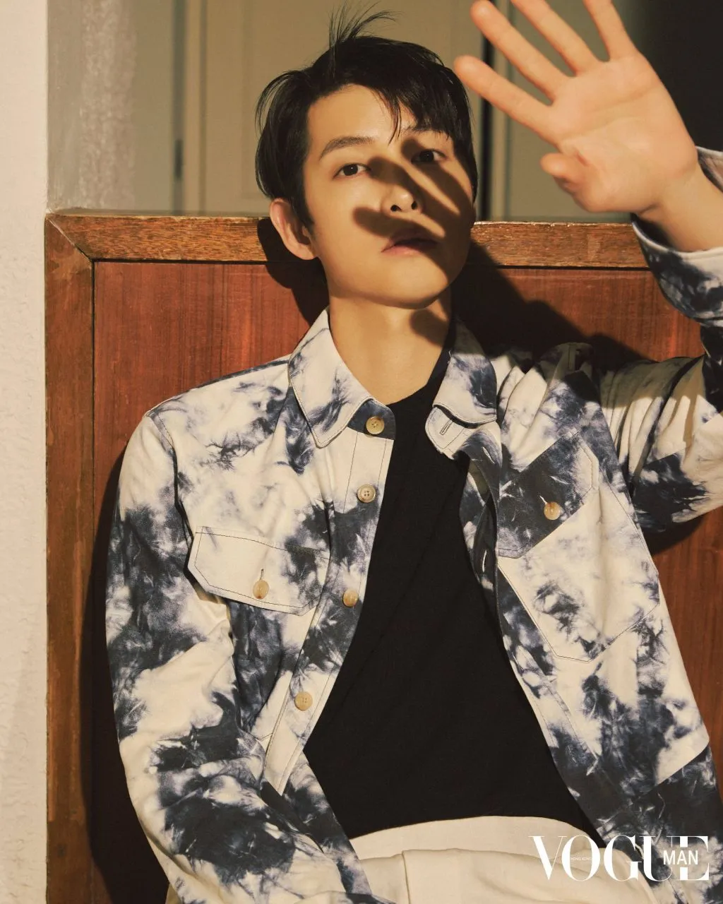 Song Joong Ki nhắn nhủ một điều bất ngờ giữa tin đồn bị Song Hye Kyo 'cắm sừng'