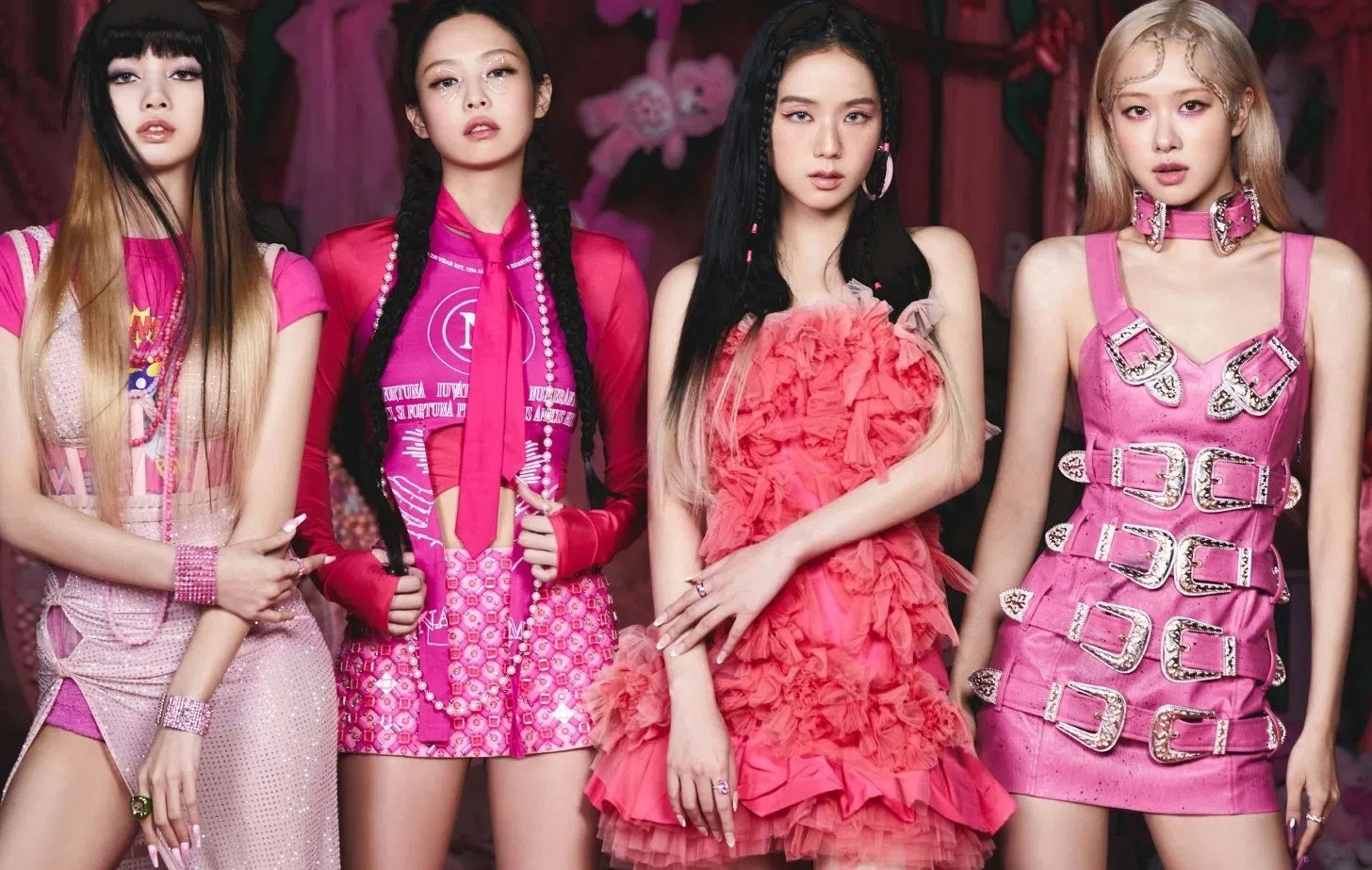 BlackPink liên tục lập kỷ lục bất chấp 'Shut Down' gây tranh cãi