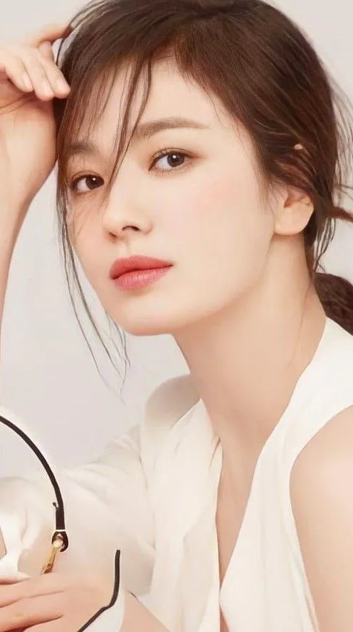 Song Hye Kyo là ngoại lệ của showbiz Hàn