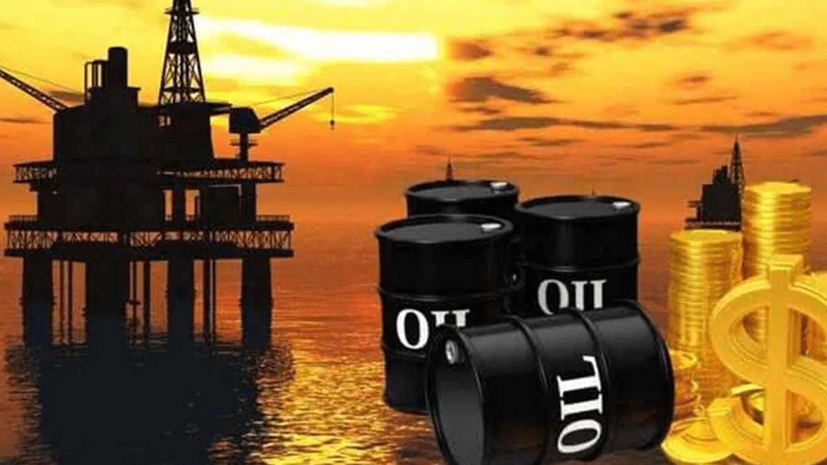 Giá xăng dầu hôm nay ngày 6/10: Nhảy vọt liên tục