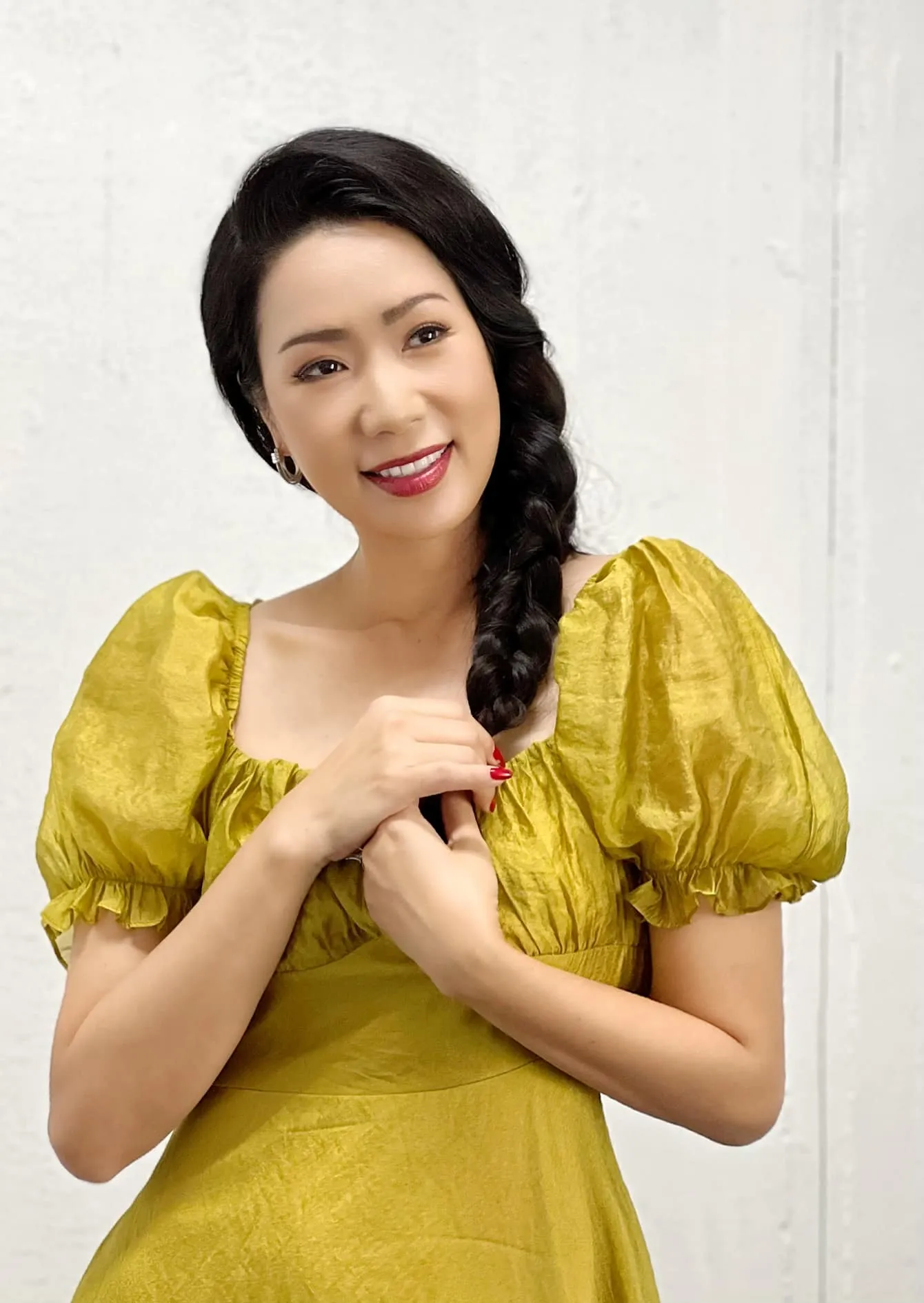 Từng 'choảng' nhau ác liệt: Trịnh Kim Chi bị soi có điểm giống y hệt bà Phương Hằng, CDM tá hỏa vì khó tin?