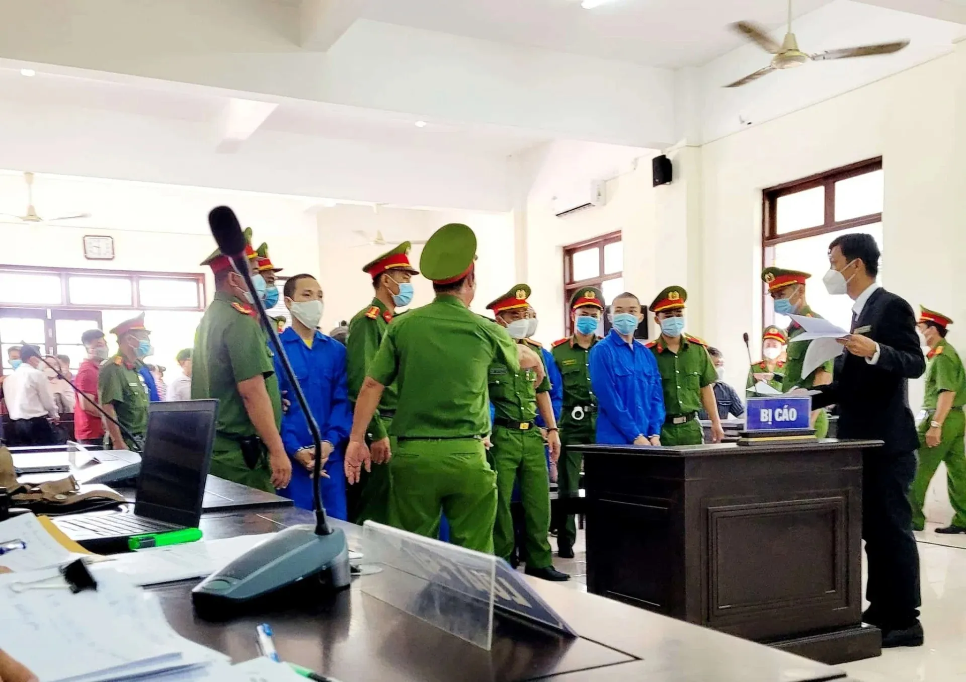 Diễn biến nóng vụ Tịnh Thất Bồng Lai: CA ban hành quyết định mới, hành vi sai phạm mới bị phanh phui gây sốc