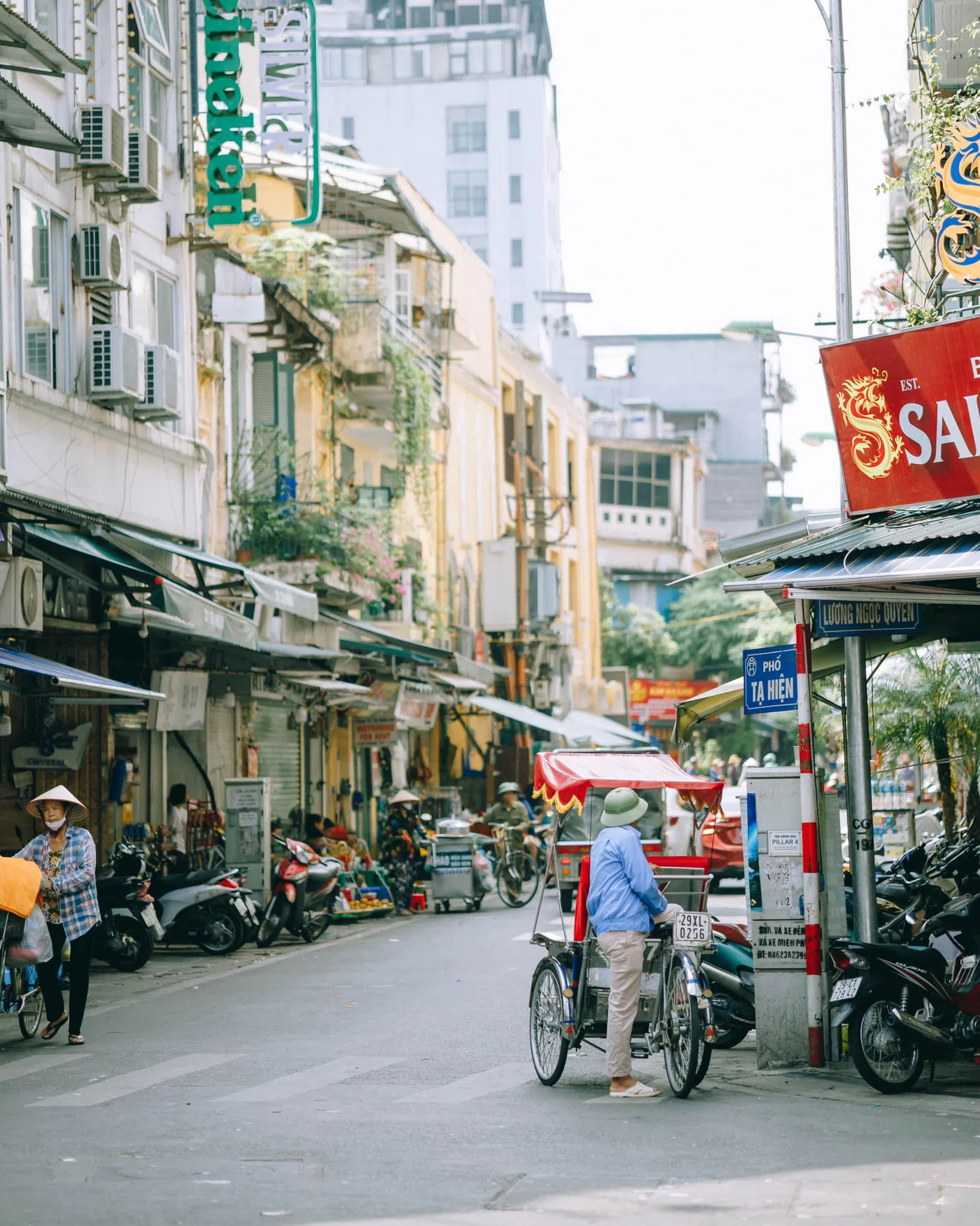 Trót ‘say’ mùa thu Hà Nội