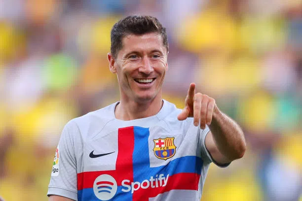 Lewandowski đi vào lịch sử La Liga với thành tích mà cả Ronaldo và Messi đều ‘bó tay chịu thua’ 185466