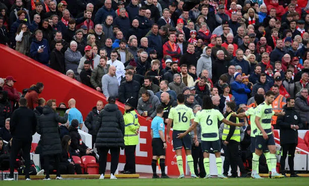 Trực tiếp Liverpool 0-0 Man City: Thế trận căng thẳng 203729