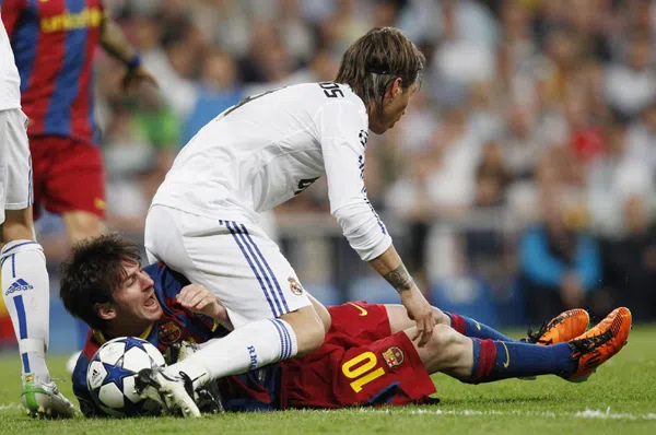 Messi và Ramos: Từ hận thù hóa yêu thương 166408