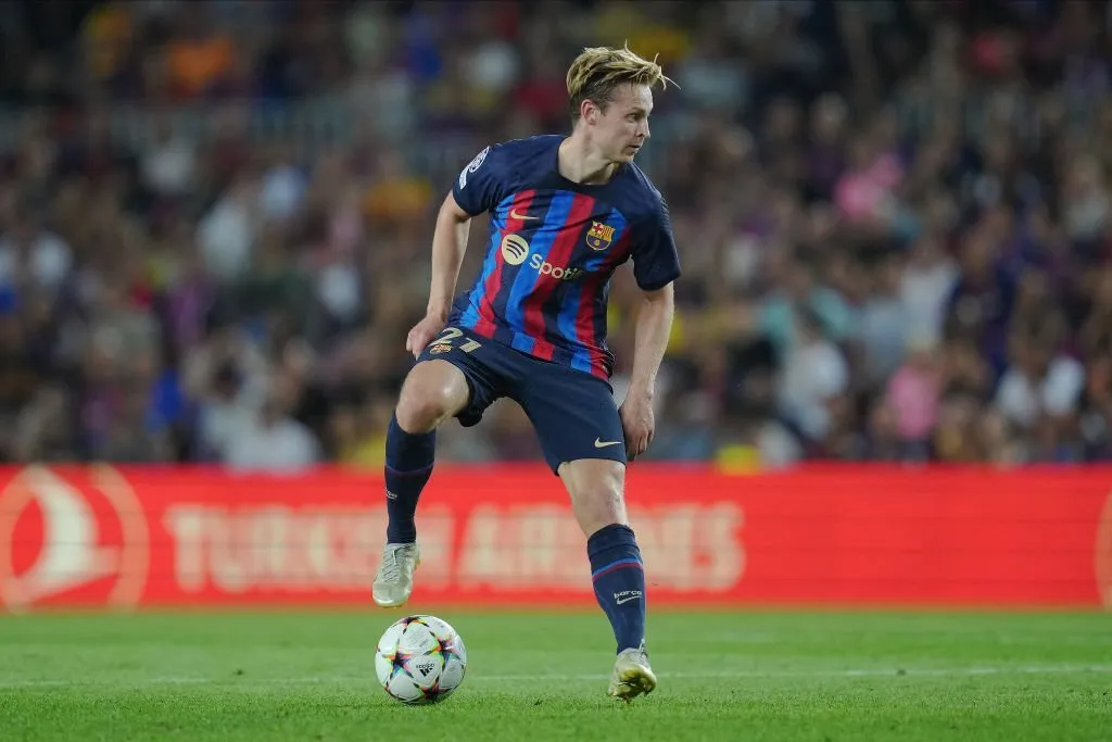 'Bí mật động trời' của Barca bại lộ, De Jong lại rộng cửa tới MU 184856