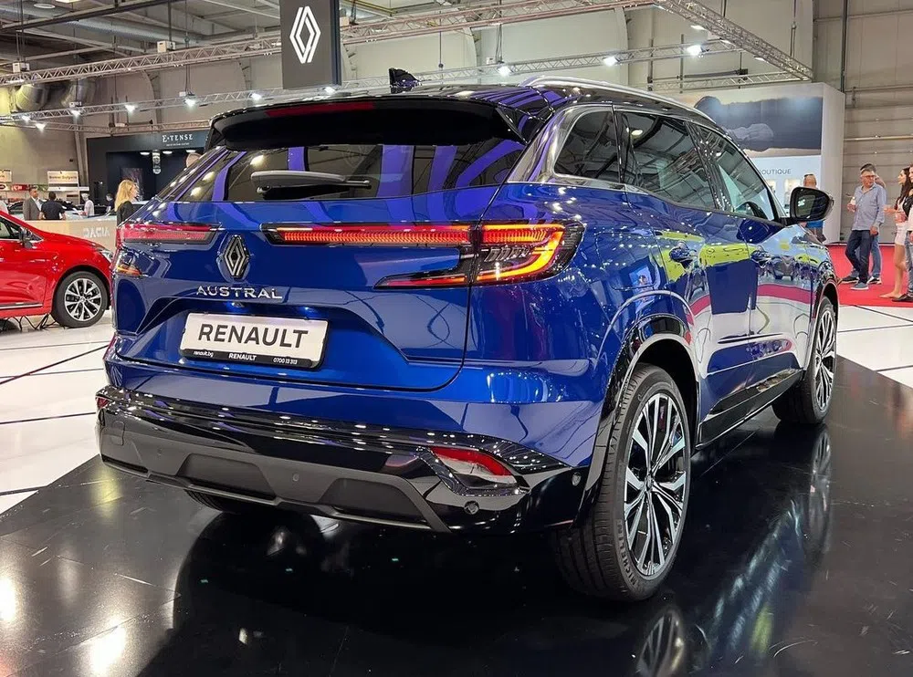 renault-austral-2022-4