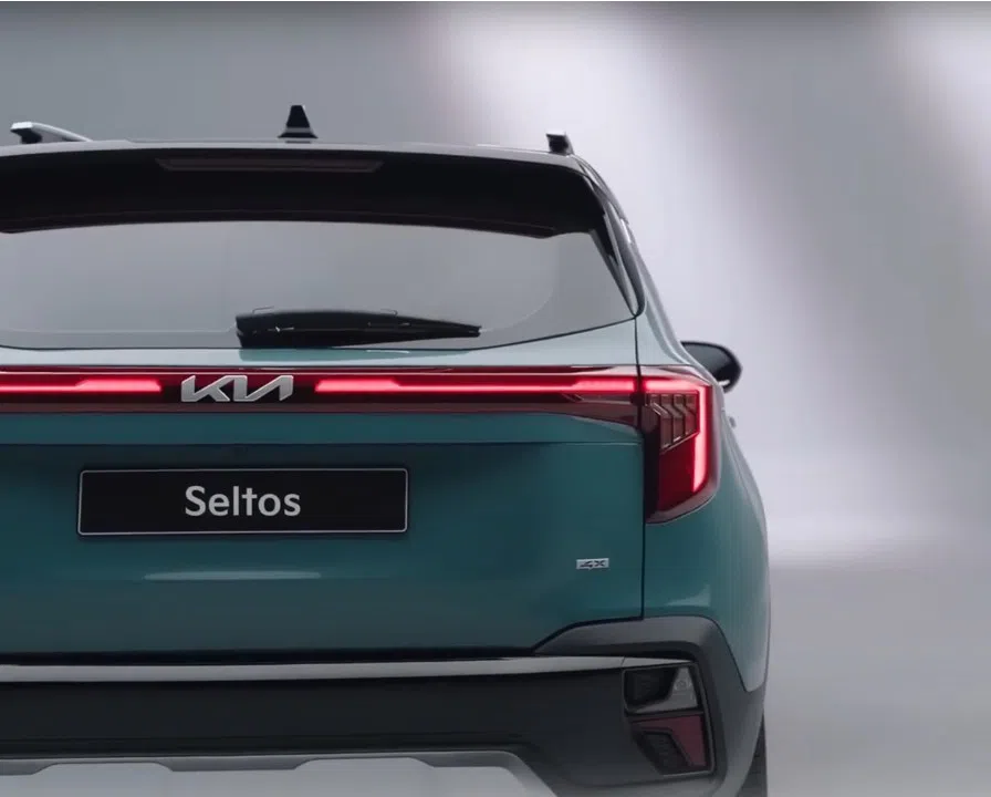 kia-seltos-2023-10