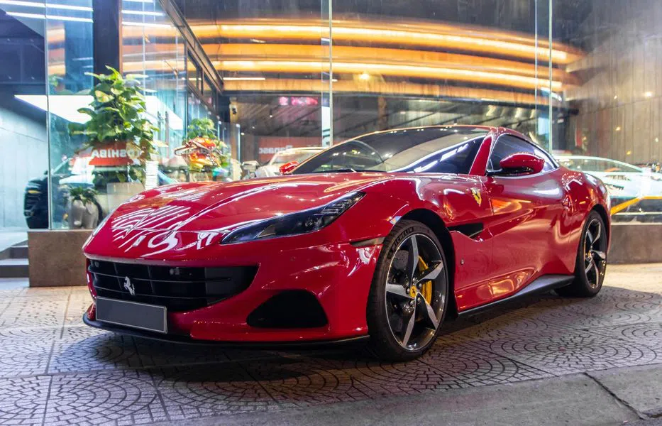 Cận cảnh Ferrari Portofino M đầu tiên về Việt Nam, giá khoảng 15 tỷ đồng 180524