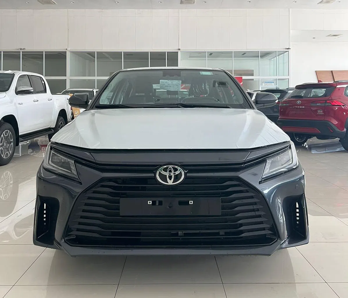 Toyota Vios 2023 ra mắt tại Lào 